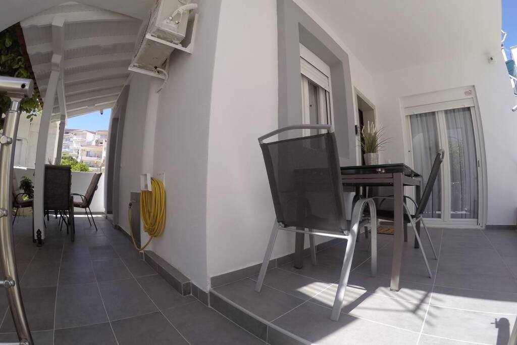 Polychrono New 2 Bedroom Apt. Just By The Sea! Exteriér fotografie